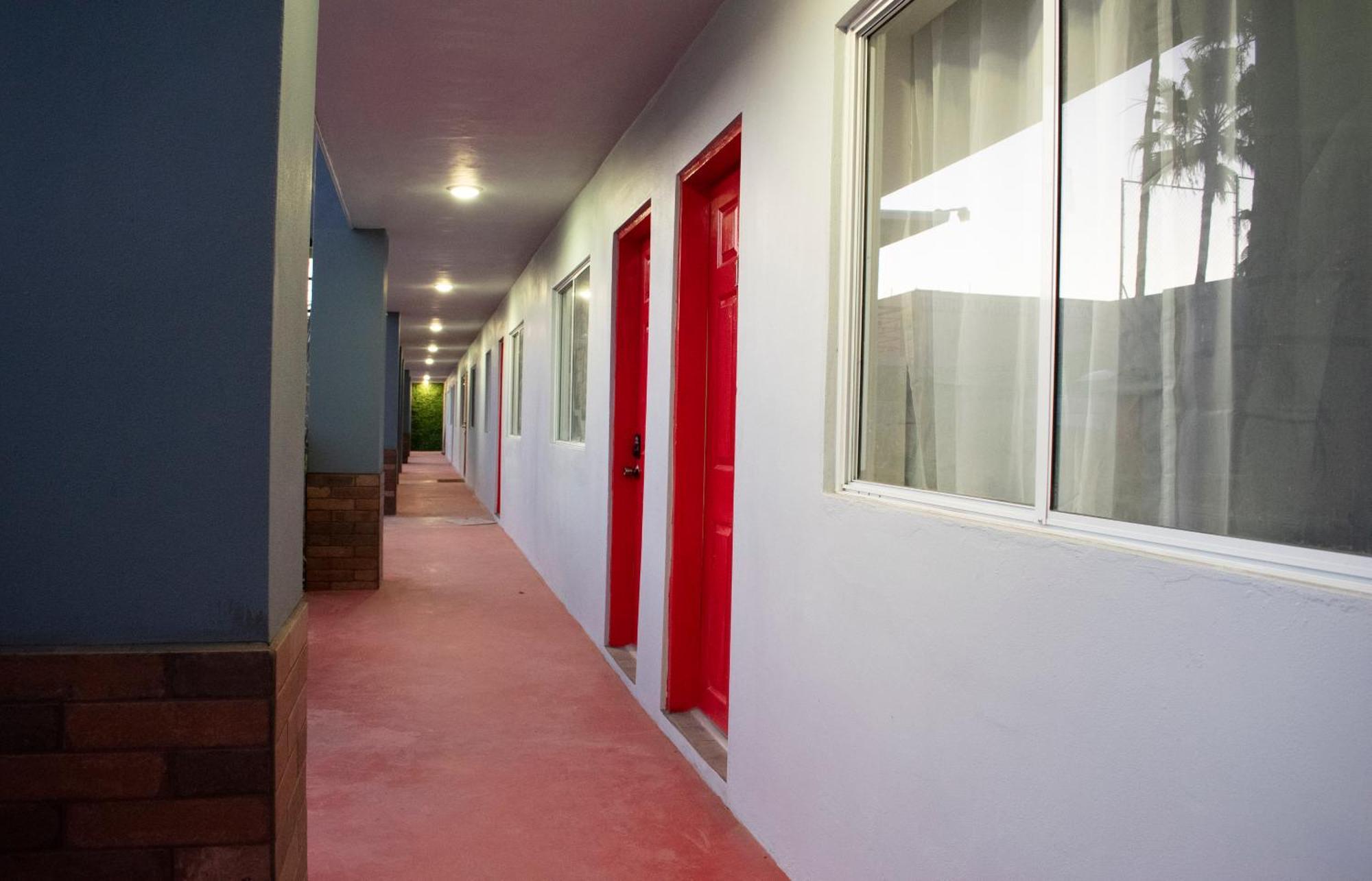 Chayo'S Departamentos Apartment Ensenada Exterior photo